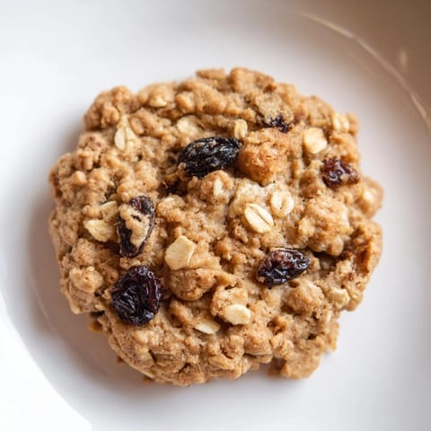 Oatmeal Raisin Chewy Cookies